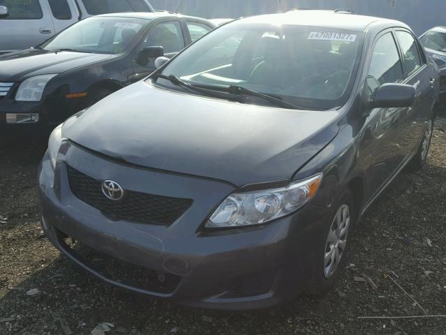 1NXBU4EE3AZ274274 - 2010 TOYOTA COROLLA BA GRAY photo 2