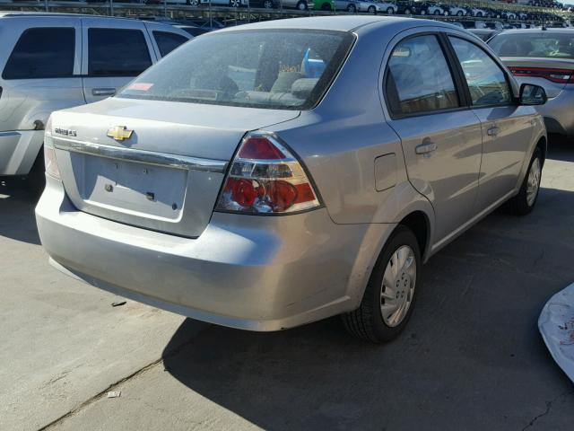 KL1TD56657B129674 - 2007 CHEVROLET AVEO BASE Srebrny zdjęcie 4