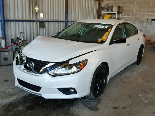 1N4AL3AP2HC183698 - 2017 NISSAN ALTIMA 2.5 WHITE photo 2