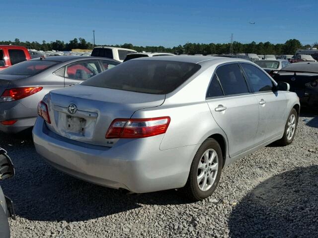 4T4BE46K88R038916 - 2008 TOYOTA CAMRY CE SILVER photo 4