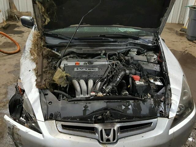 1HGCM561X5A142177 - 2005 HONDA ACCORD DX SILVER photo 7