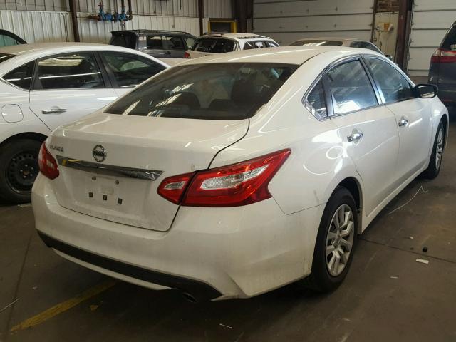 1N4AL3AP0GN332225 - 2016 NISSAN ALTIMA 2.5 WHITE photo 4