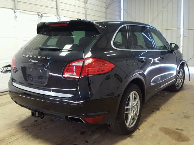 WP1AA2A28ELA05786 - 2014 PORSCHE CAYENNE BLACK photo 4