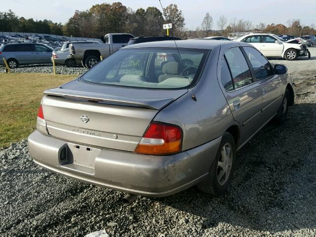 1N4DL01D9XC205440 - 1999 NISSAN ALTIMA XE SILVER photo 4