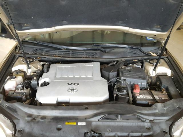 4T1BK3DB1BU421636 - 2011 TOYOTA AVALON BAS Złoty zdjęcie 7