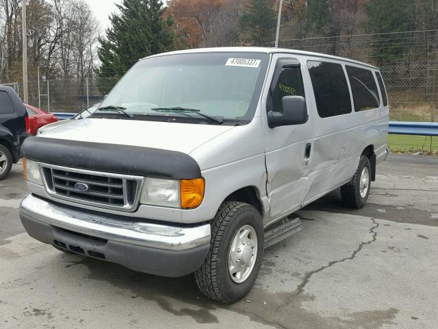 1FBSS31L66HB06321 - 2006 FORD ECONOLINE SILVER photo 2