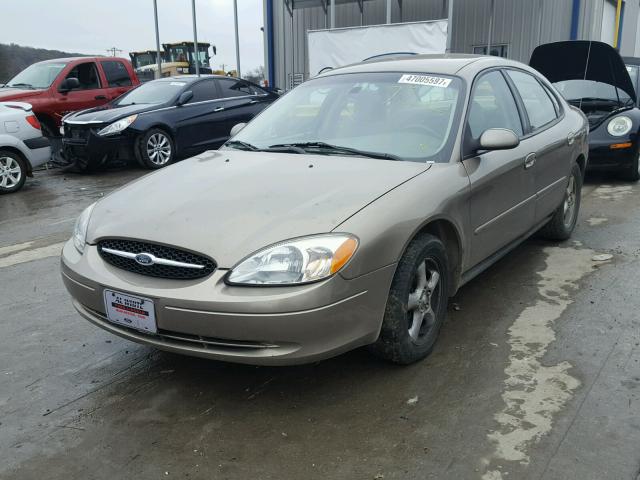 1FAFP53UX2G175759 - 2002 FORD TAURUS SE GOLD photo 2