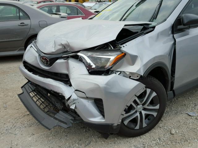 2T3ZFREVXHW404445 - 2017 TOYOTA RAV4 LE SILVER photo 9