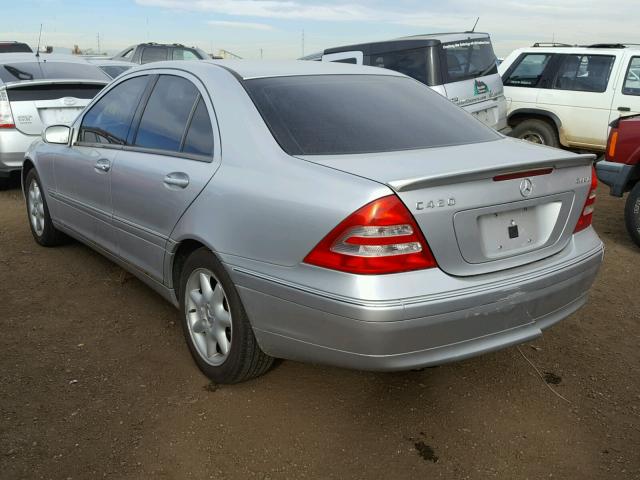 WDBRF84JX3F378379 - 2003 MERCEDES-BENZ C 320 4MAT SILVER photo 3