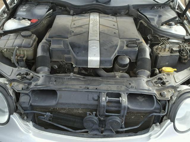 WDBRF84JX3F378379 - 2003 MERCEDES-BENZ C 320 4MAT SILVER photo 7