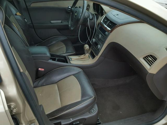 1G1ZK57728F216919 - 2008 CHEVROLET MALIBU LTZ 金色 照片 5