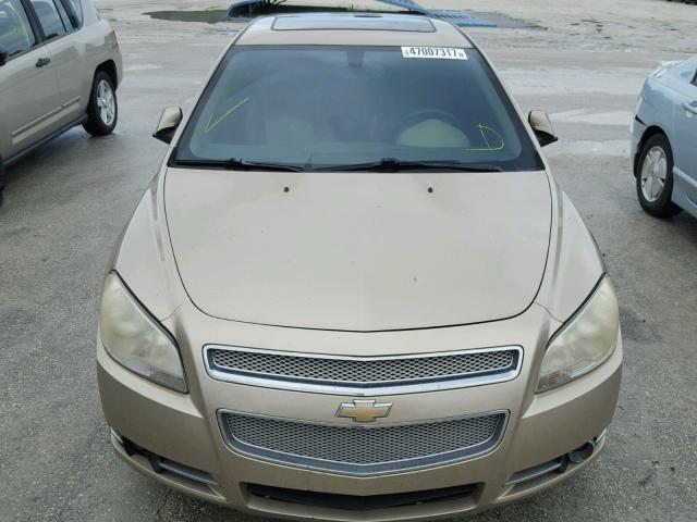 1G1ZK57728F216919 - 2008 CHEVROLET MALIBU LTZ 金色 照片 9