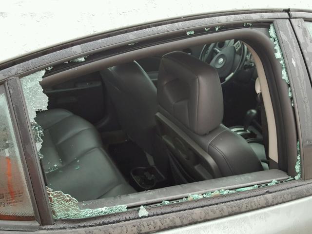 2G2WS522351146716 - 2005 PONTIAC GRAND PRIX GRAY photo 9