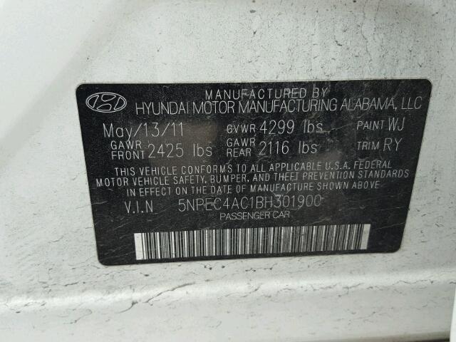 5NPEC4AC1BH301900 - 2011 HYUNDAI SONATA SE WHITE photo 10