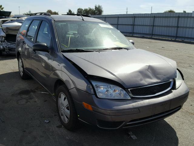 1FAFP36N36W182248 - 2006 FORD FOCUS ZXW BURGUNDY photo 1