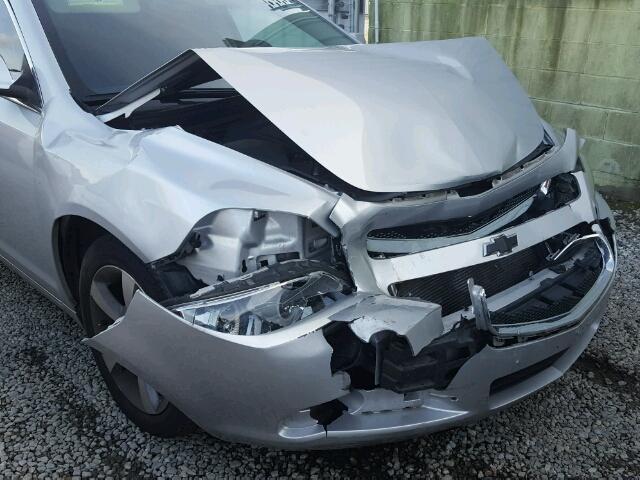 1G1ZC5E18BF356976 - 2011 CHEVROLET MALIBU 1LT 银色 照片 9