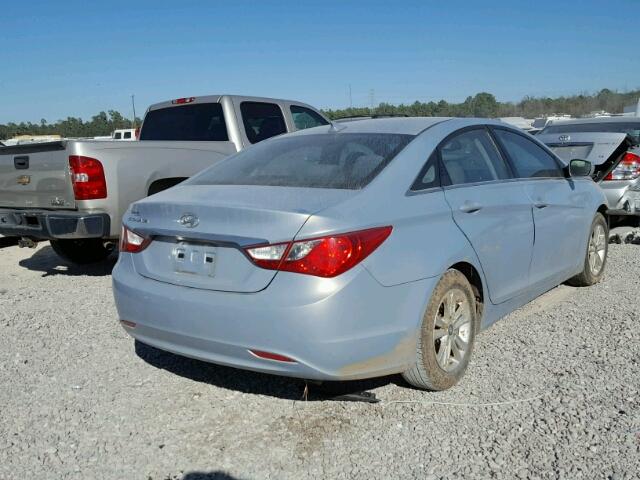 5NPEB4AC4DH748484 - 2013 HYUNDAI SONATA GLS BLUE photo 4