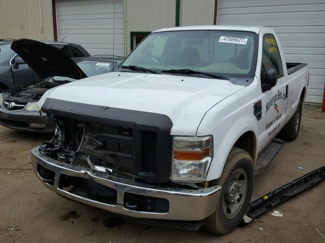 1FTNF20518ED06957 - 2008 FORD F250 SUPER WHITE photo 2