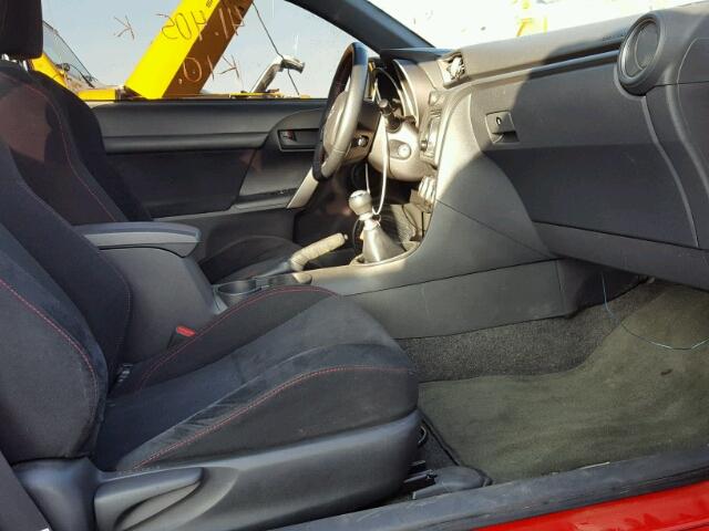 JTKJF5C70D3049432 - 2013 TOYOTA SCION TC 红色 照片 5