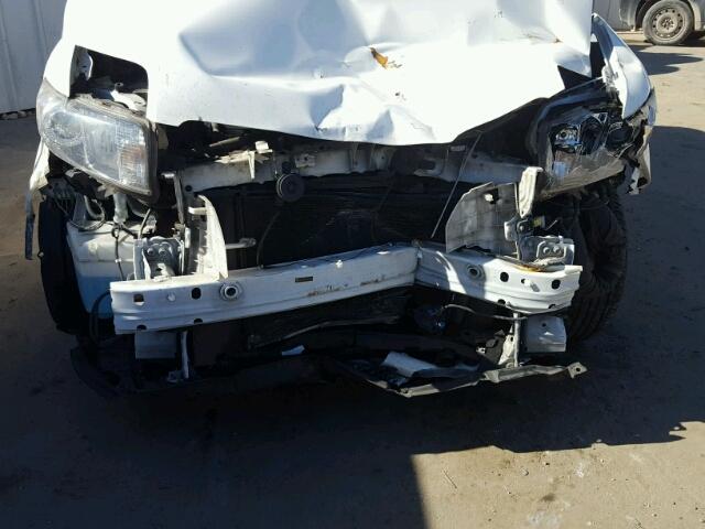 JTLZE4FE5FJ079529 - 2015 TOYOTA SCION XB WHITE photo 9