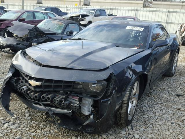 2G1FA1E31C9173349 - 2012 CHEVROLET CAMARO LS GRAY photo 2