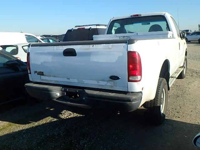 1FTNF21L6XEA98781 - 1999 FORD F250 SUPER WHITE photo 4