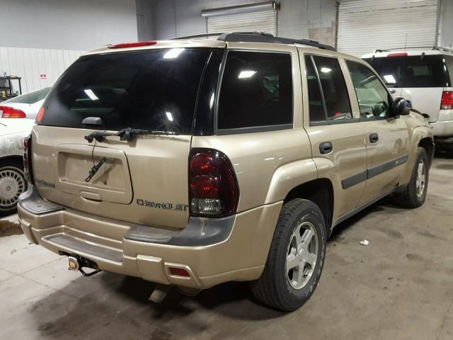 1GNDT13S942443535 - 2004 CHEVROLET TRAILBLAZE TAN photo 4