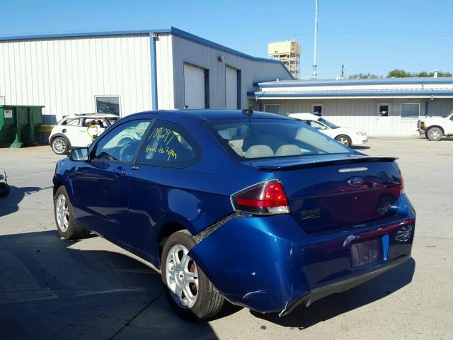 1FAHP32N69W208649 - 2009 FORD FOCUS SE BLUE photo 3