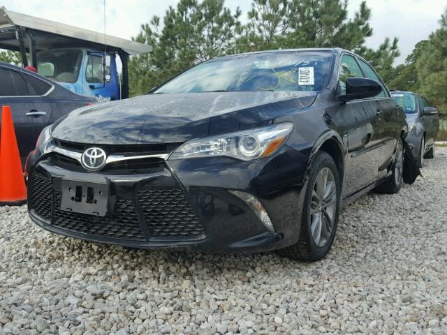 4T1BF1FK8FU878696 - 2015 TOYOTA CAMRY LE შავი ფოტო 2