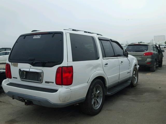 5LMEU27A9YLJ36201 - 2000 LINCOLN NAVIGATOR WHITE photo 4