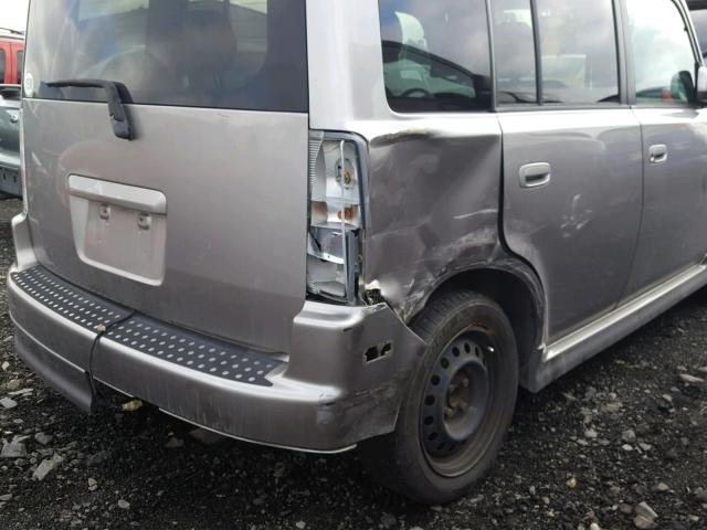 JTLKT324854026271 - 2005 TOYOTA SCION XB Сұр фото 9