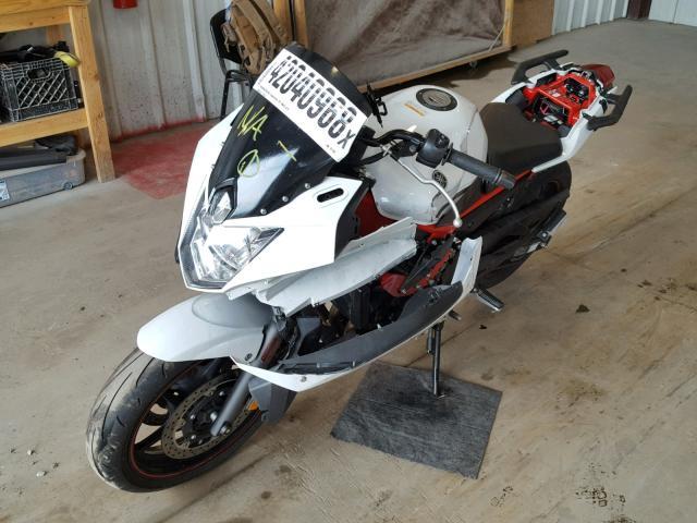 JYARJ18E4DA011685 - 2013 YAMAHA FZ6 R WHITE photo 2