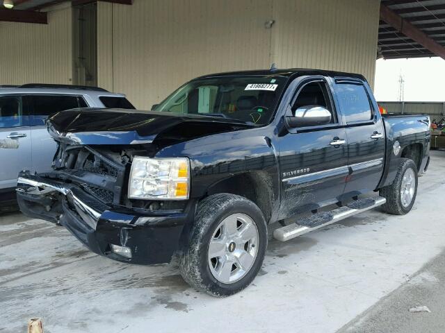 3GCPCSE01BG333784 - 2011 CHEVROLET SILVERADO BLACK photo 2