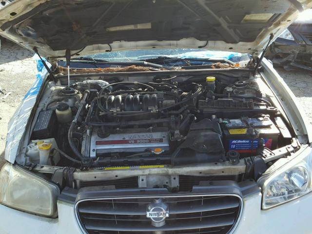 JN1CA31D9YT733495 - 2000 NISSAN MAXIMA GLE WHITE photo 7