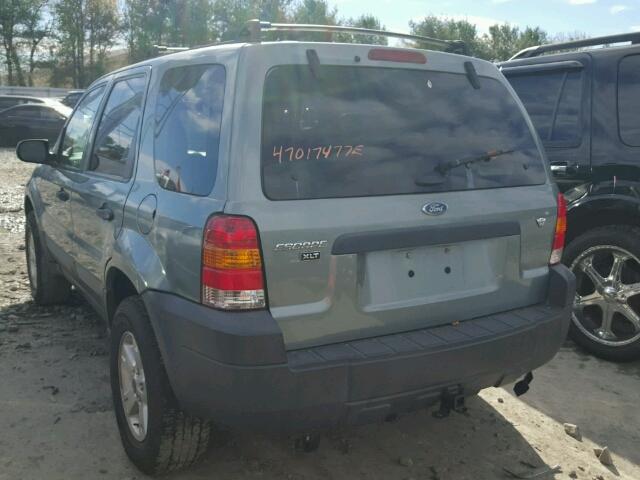 1FMYU93126KA45000 - 2006 FORD ESCAPE XLT GREEN photo 3