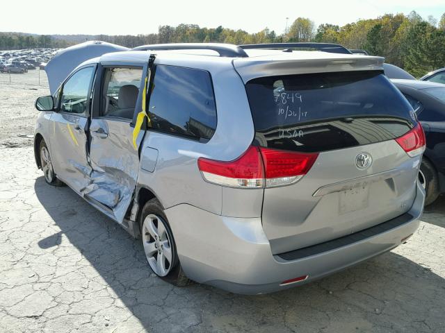 5TDKK3DCXES421849 - 2014 TOYOTA SIENNA LE SILVER photo 3