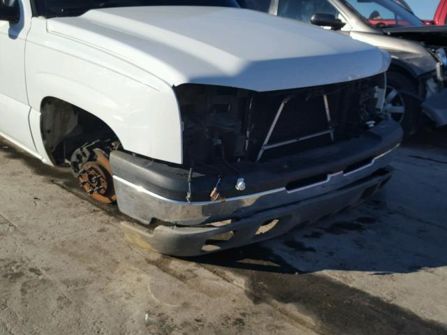 1GCEC19V56Z257595 - 2006 CHEVROLET SILVERADO WHITE photo 9