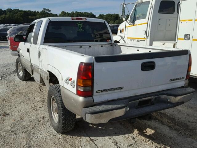 1GCGK29U9YE223646 - 2000 CHEVROLET SILVERADO WHITE photo 3