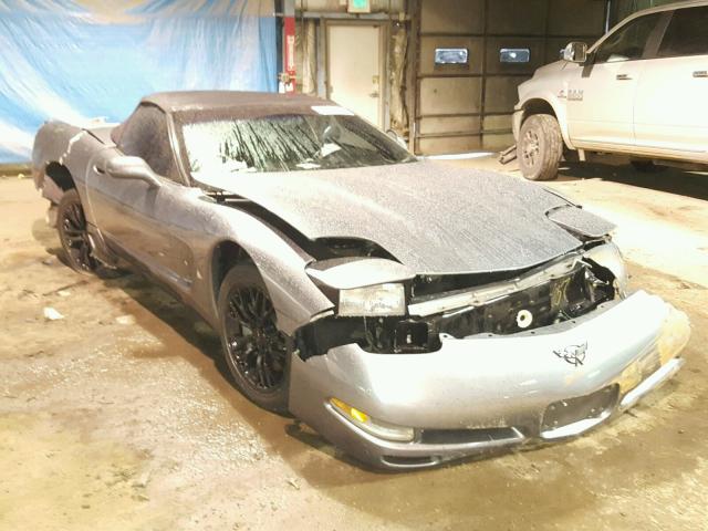 1G1YY32G445108193 - 2004 CHEVROLET CORVETTE GRAY photo 1