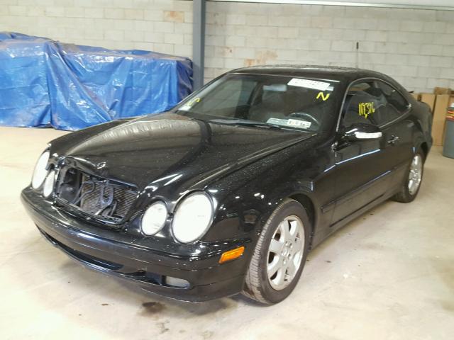 WDBLJ65G8YF132773 - 2000 MERCEDES-BENZ CLK 320 BLACK photo 2