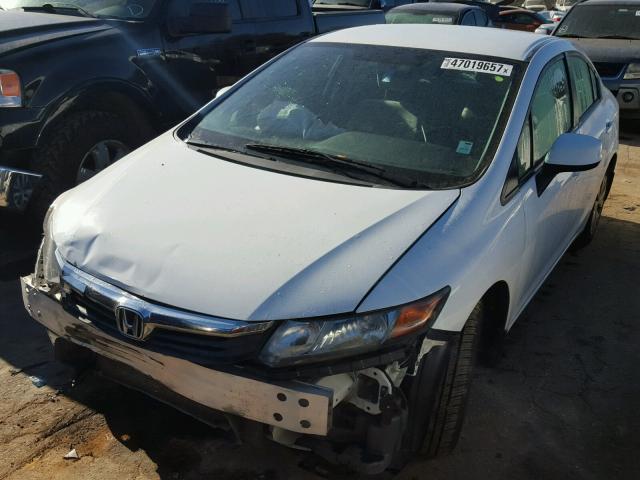 2HGFB2F51CH539456 - 2012 HONDA CIVIC LX WHITE photo 2