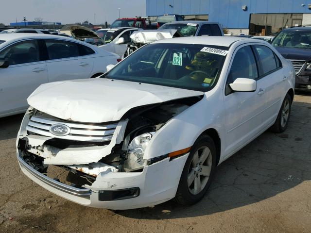 3FAHP07ZX7R116194 - 2007 FORD FUSION SE WHITE photo 2