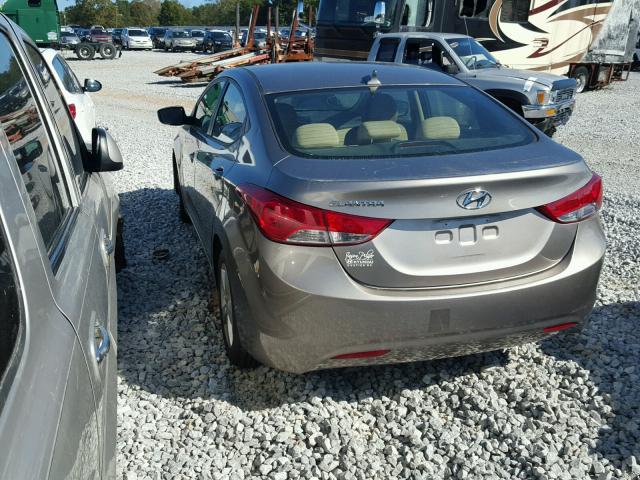 5NPDH4AEXDH388519 - 2013 HYUNDAI ELANTRA GL GRAY photo 3