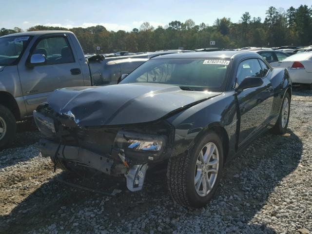 2G1FB1E36F9132331 - 2015 CHEVROLET CAMARO LS GRAY photo 2