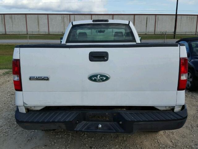 1FTRF12275NB42656 - 2005 FORD F150 WHITE photo 6