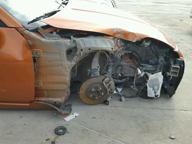 JN1AZ34D06M300327 - 2006 NISSAN 350Z COUPE ORANGE photo 9