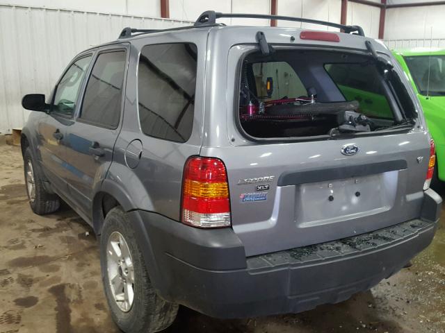 1FMYU93127KA57729 - 2007 FORD ESCAPE XLT GRAY photo 3