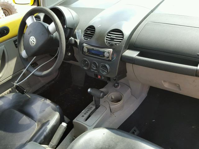 3VWCK21C63M443697 - 2003 VOLKSWAGEN NEW BEETLE Sarı foto 9