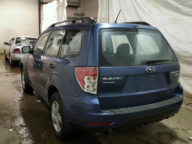 JF2SHABC3BH723698 - 2011 SUBARU FORESTER 2 BLUE photo 3