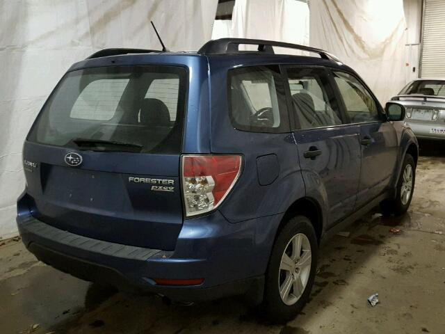 JF2SHABC3BH723698 - 2011 SUBARU FORESTER 2 BLUE photo 4
